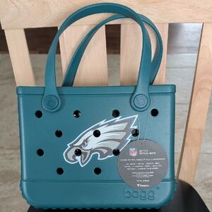 Philadelphia Eagles Bitty BOGG Bag NWT